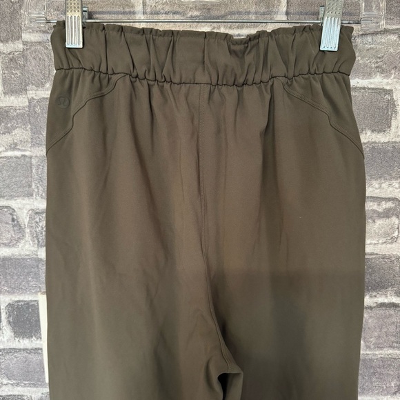 Lululemon Keep Moving Jogger olive green drawstring pockets - Picture 8 of 10
